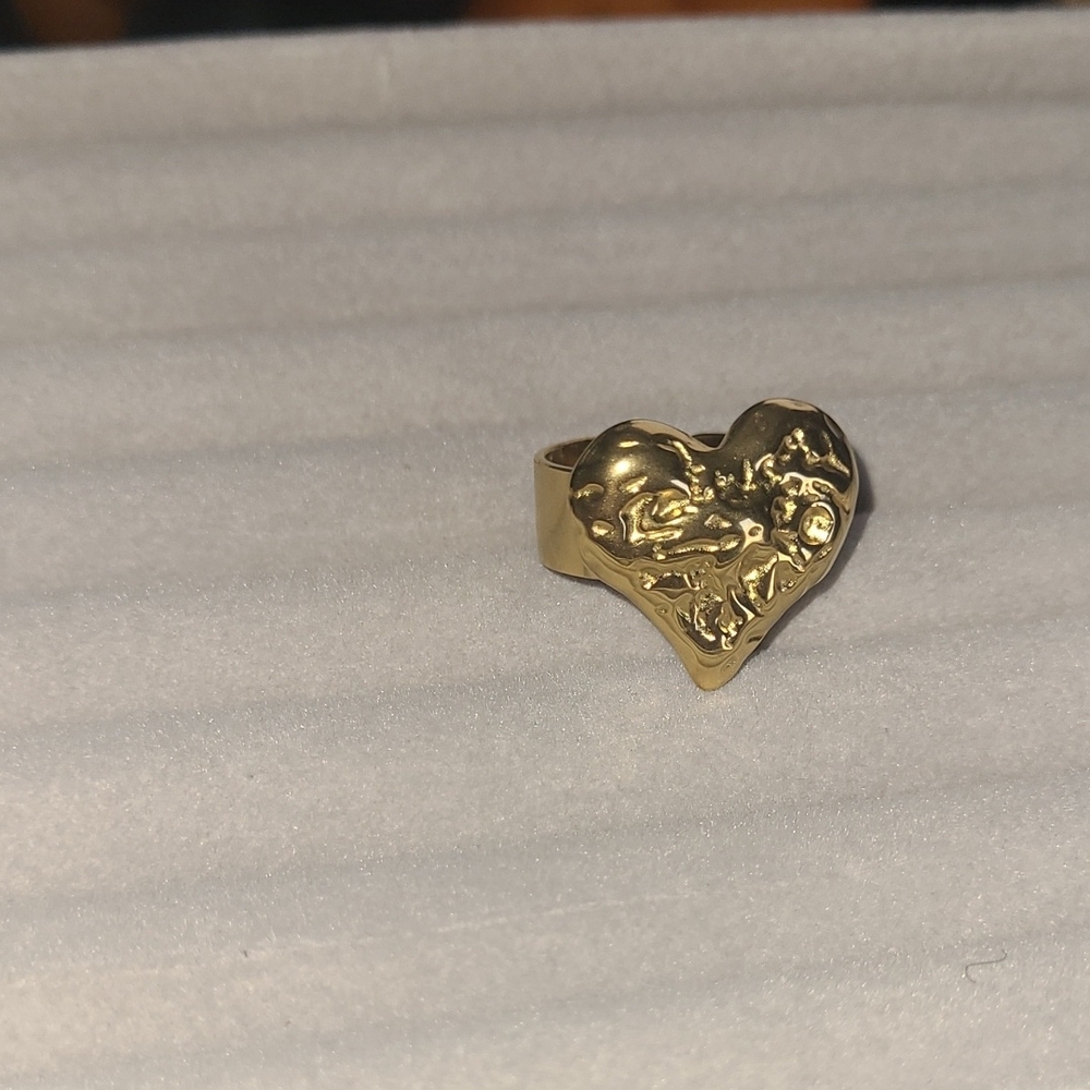 Gold Heart Ring